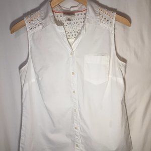 Sleeveless Collared White Button Up